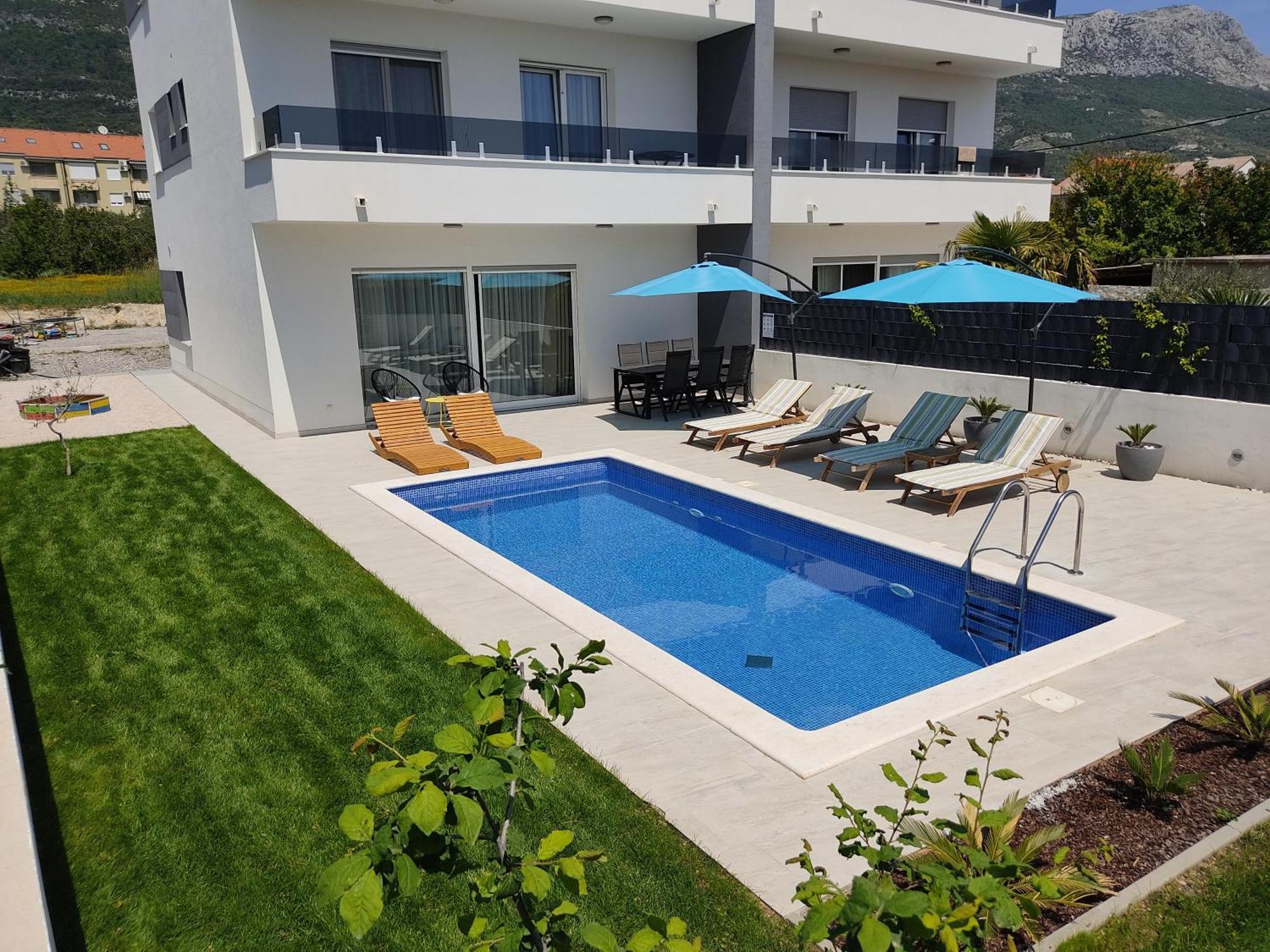 New Villa David, Wi-Fi, Iptv, 5 Bedrooms, 4 Bathrooms Kastela Bagian luar foto