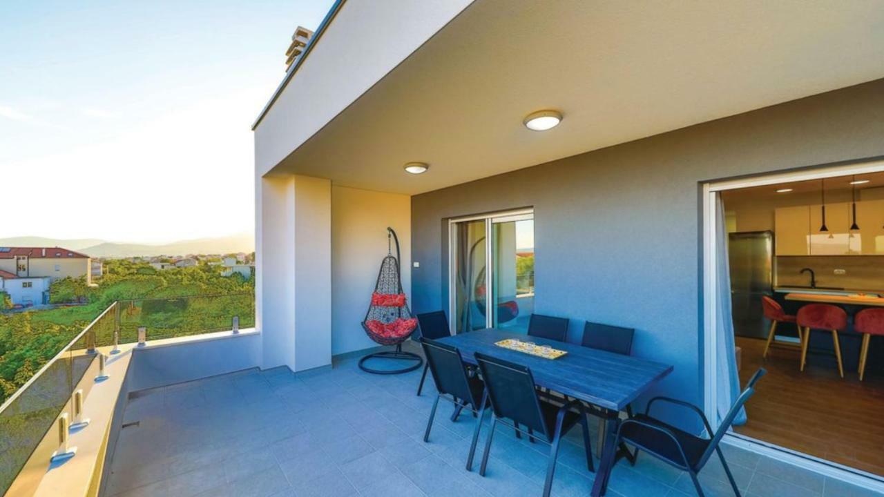 New Villa David, Wi-Fi, Iptv, 5 Bedrooms, 4 Bathrooms Kastela Bagian luar foto